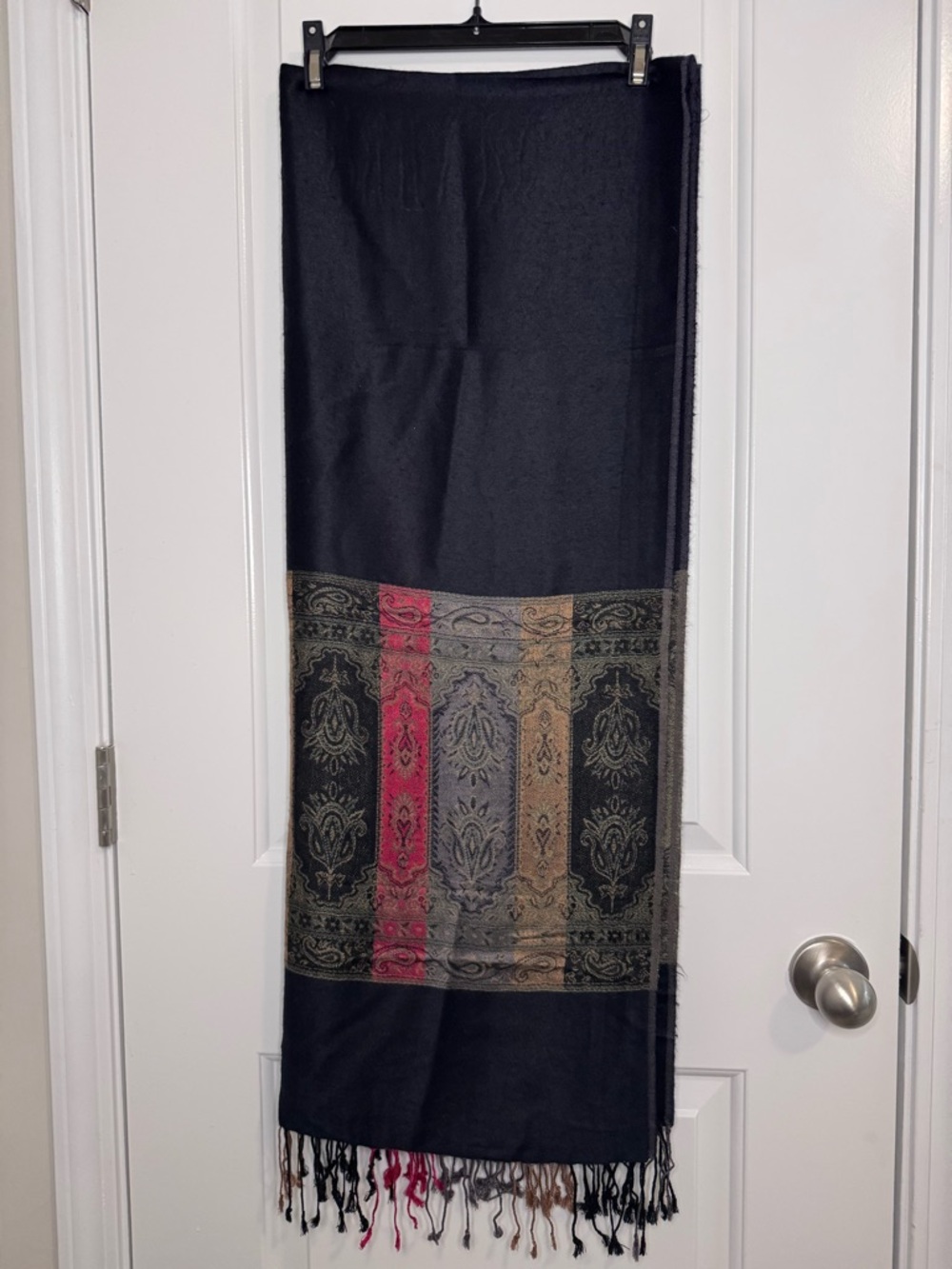 Pashmina 70% Cashmere wrap, NWT 28 inch wide by 72 inches. Black